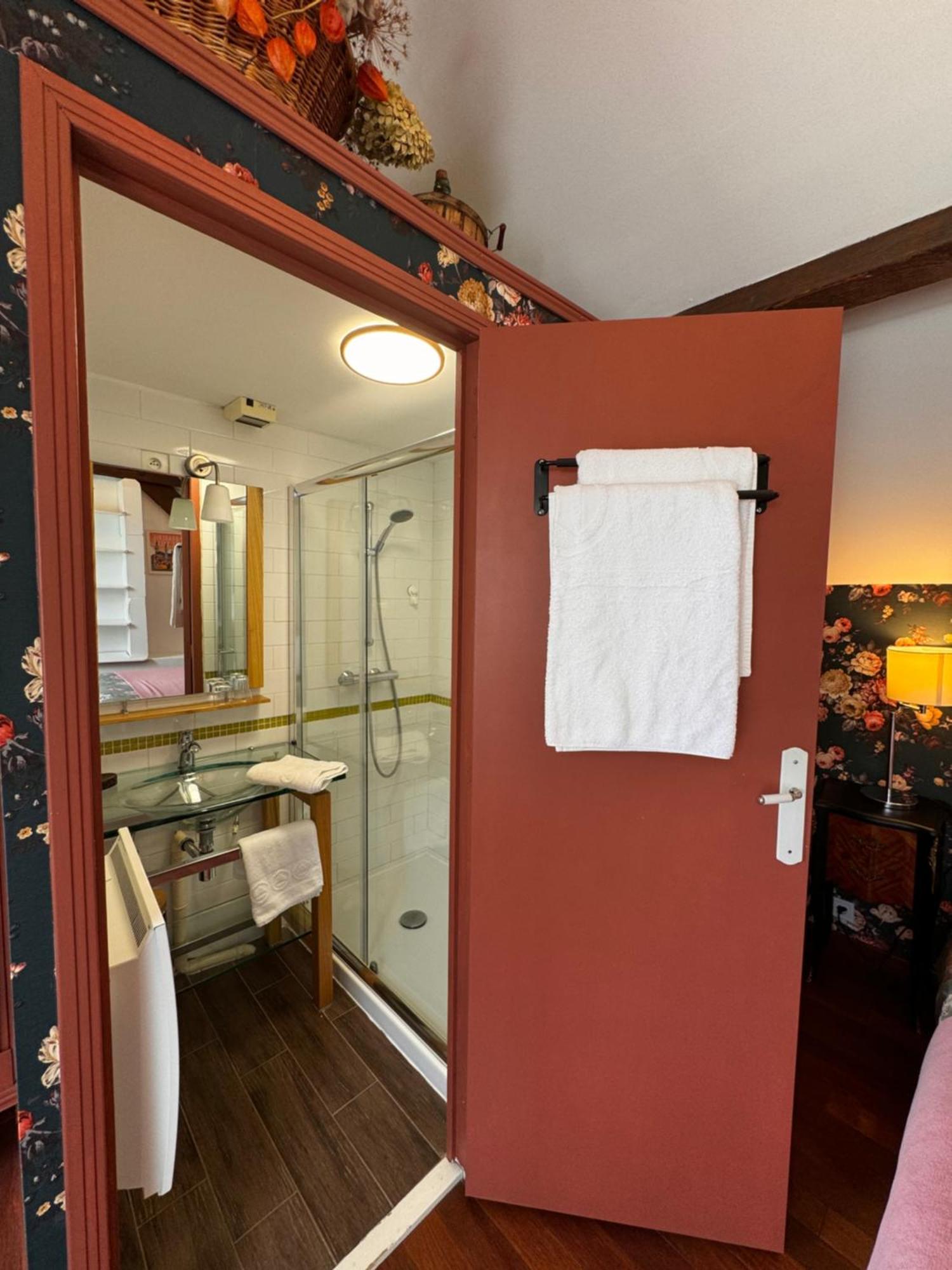 La Niche Hotel Richebourg  Ngoại thất bức ảnh