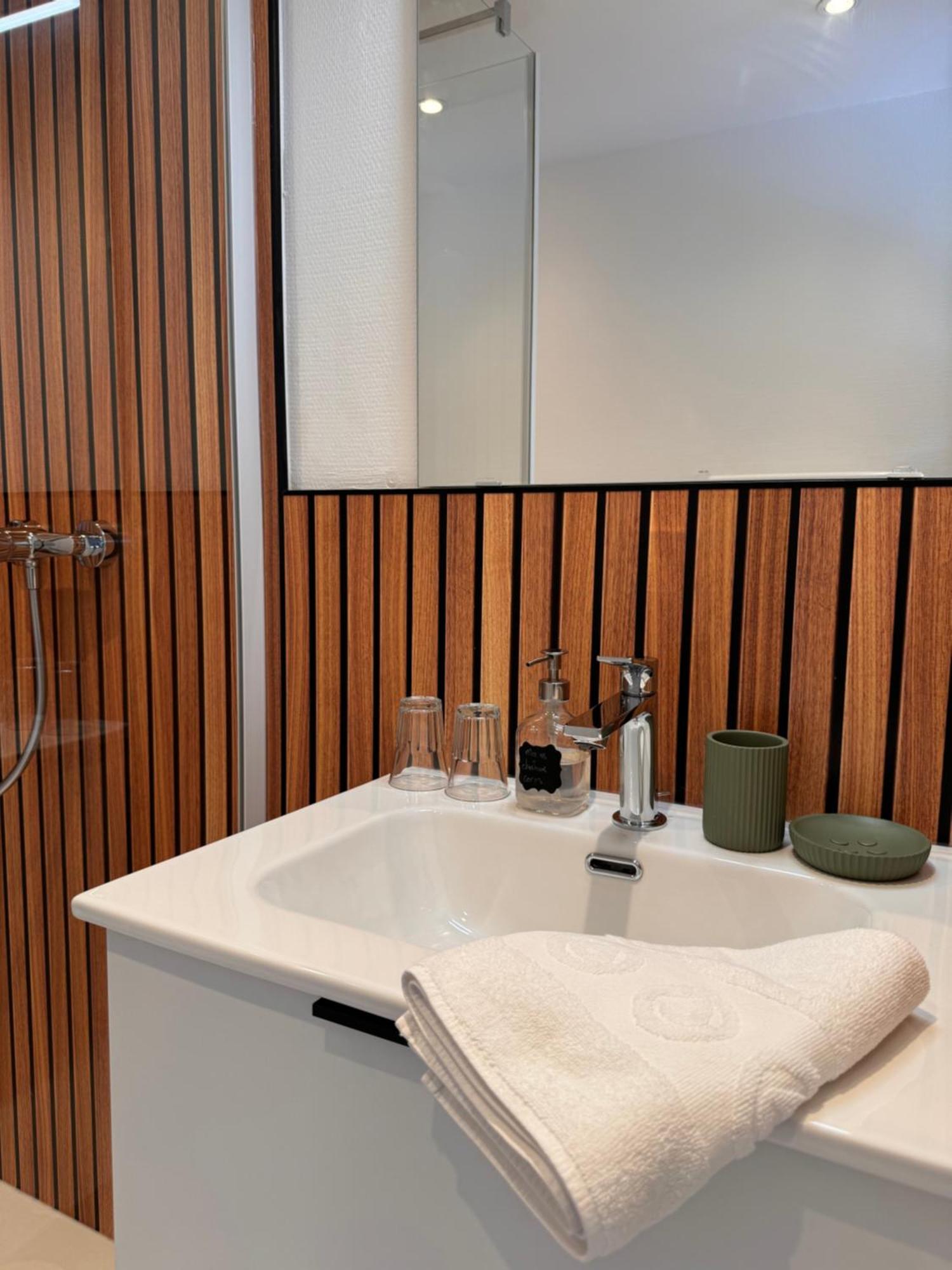 La Niche Hotel Richebourg  Ngoại thất bức ảnh
