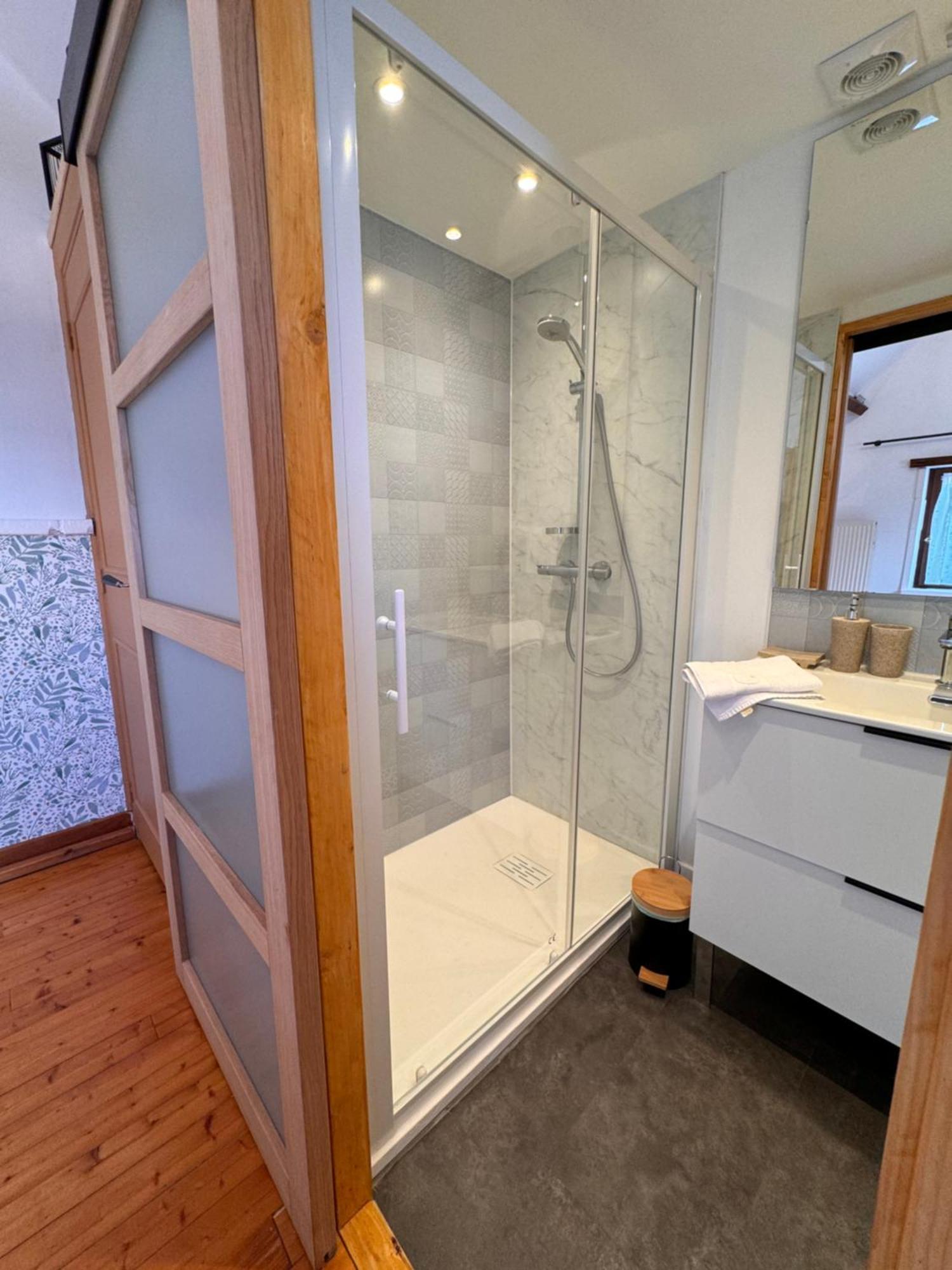 La Niche Hotel Richebourg  Ngoại thất bức ảnh